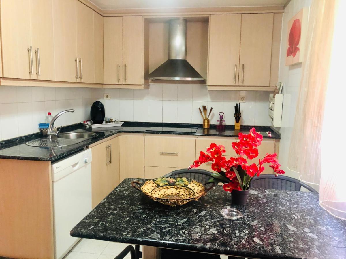 Gran Casa Con Terraza A 3 Min Playa Con Wifi - Rodeada De Servicios Ροκέτας ντε Μαρ Εξωτερικό φωτογραφία