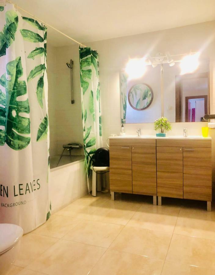 Gran Casa Con Terraza A 3 Min Playa Con Wifi - Rodeada De Servicios Ροκέτας ντε Μαρ Εξωτερικό φωτογραφία