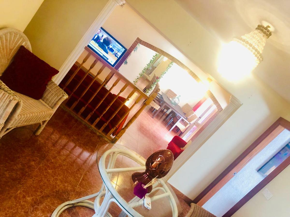 Gran Casa Con Terraza A 3 Min Playa Con Wifi - Rodeada De Servicios Ροκέτας ντε Μαρ Εξωτερικό φωτογραφία